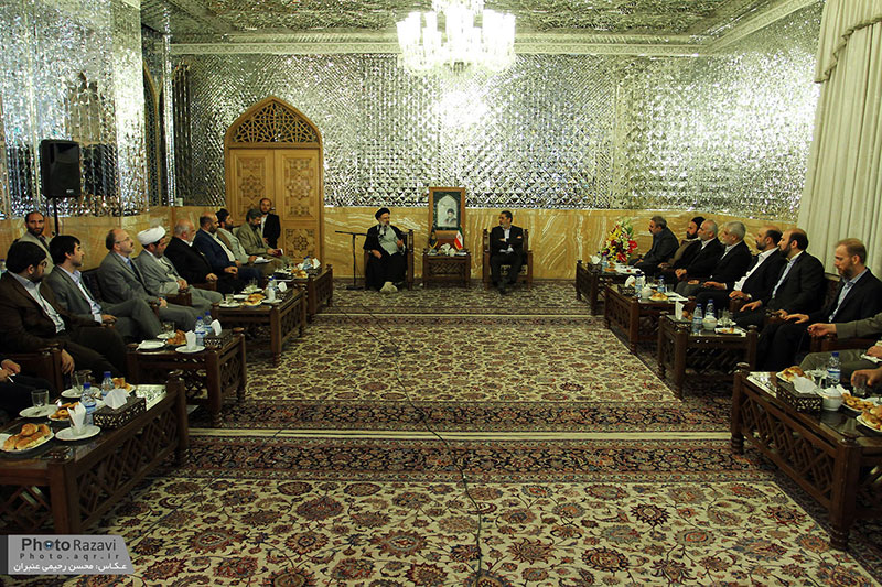 دیدار معاون سیما با تولیت آستان قدس رضوی