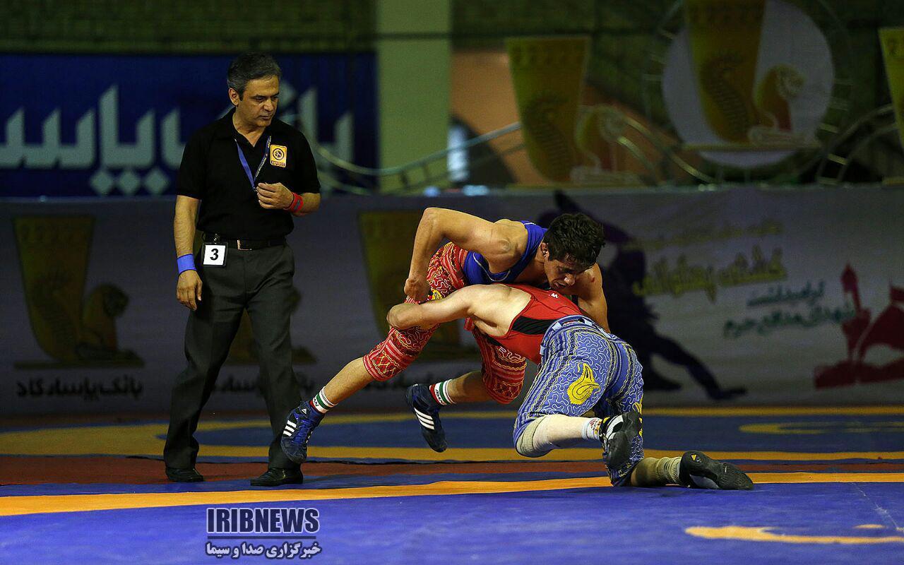 رقابت‌های کشتی پهلوانی