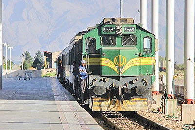 رشد کمی،کیفی و ایمنی  راه آهن کشور در برنامه ششم توسعه