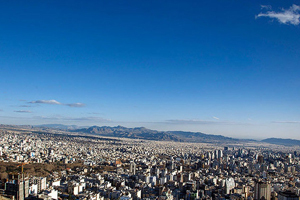 هوای نصف جهان پاک