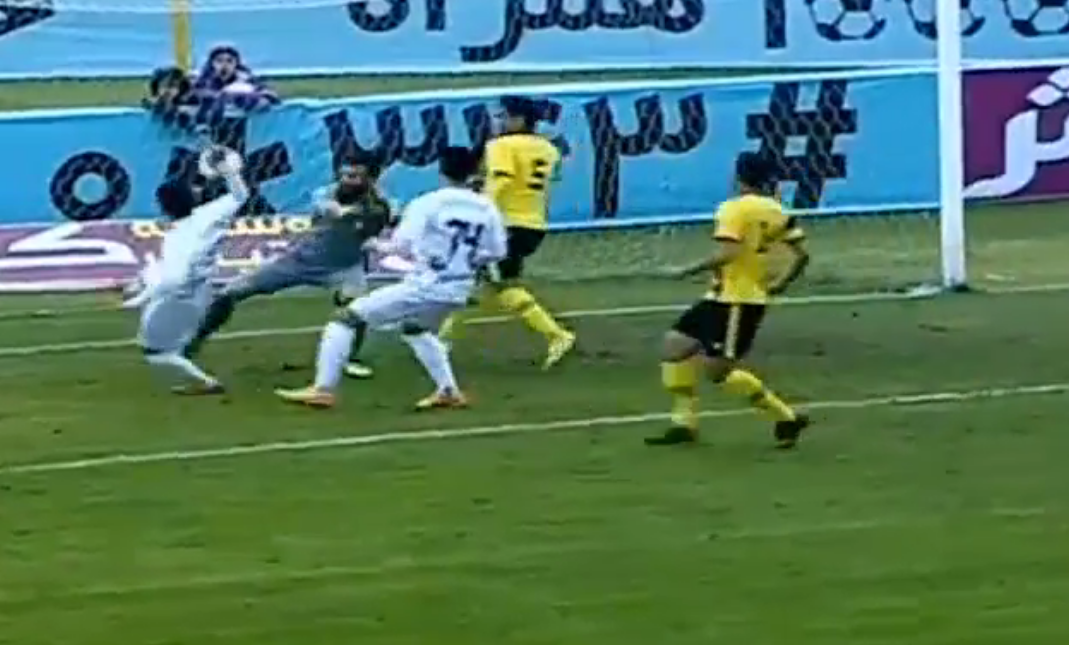 تساوی ملوان و استعفای نادر دست نشان