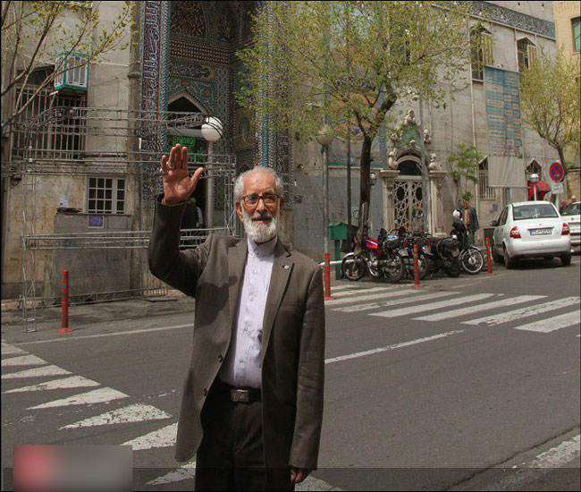 نگاهی به زندگی پیرمرد مهربان محله صفا