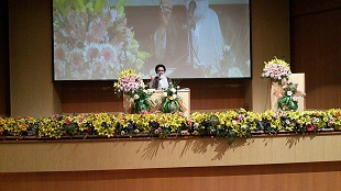 اولین گردهمایی خادمان و کارکنان فرهنگی و فرهیخته آستان مقدس حضرت فاطمه معصومه (س)