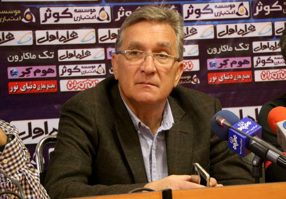 برانکو: جشن قهرمانی پرسپولیس را با هوادان می‌گیریم