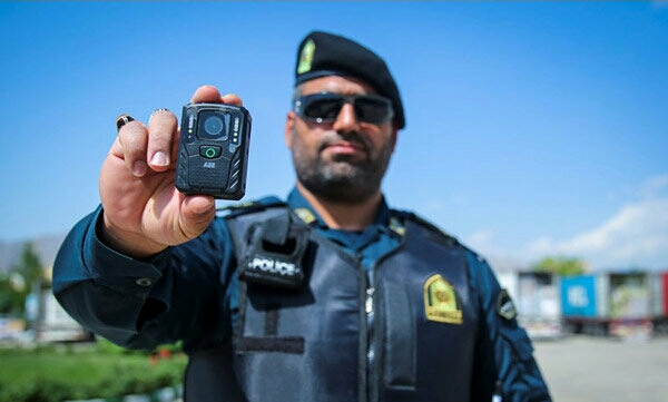 دوربین های ثبت عملکرد پلیس