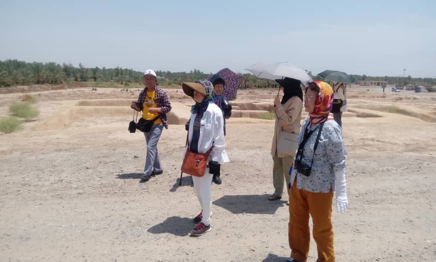 حضور گردشگران خارجی در عنبرآباد