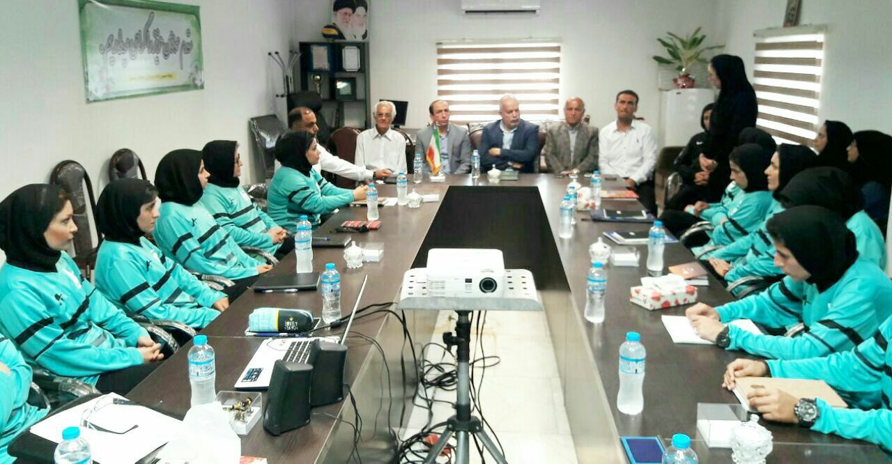 کلاس مربیگری فوتسال بانوان در بهنمیر