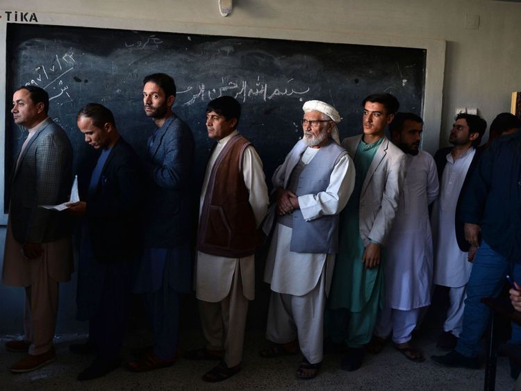 بازنشدن 350 مرکز انتخاباتی درافغانستان