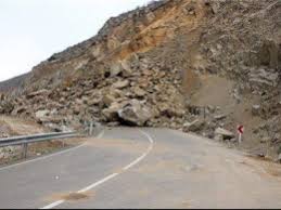 مسدود شدن محور ارتباطی دوگنبدان به باباکلان