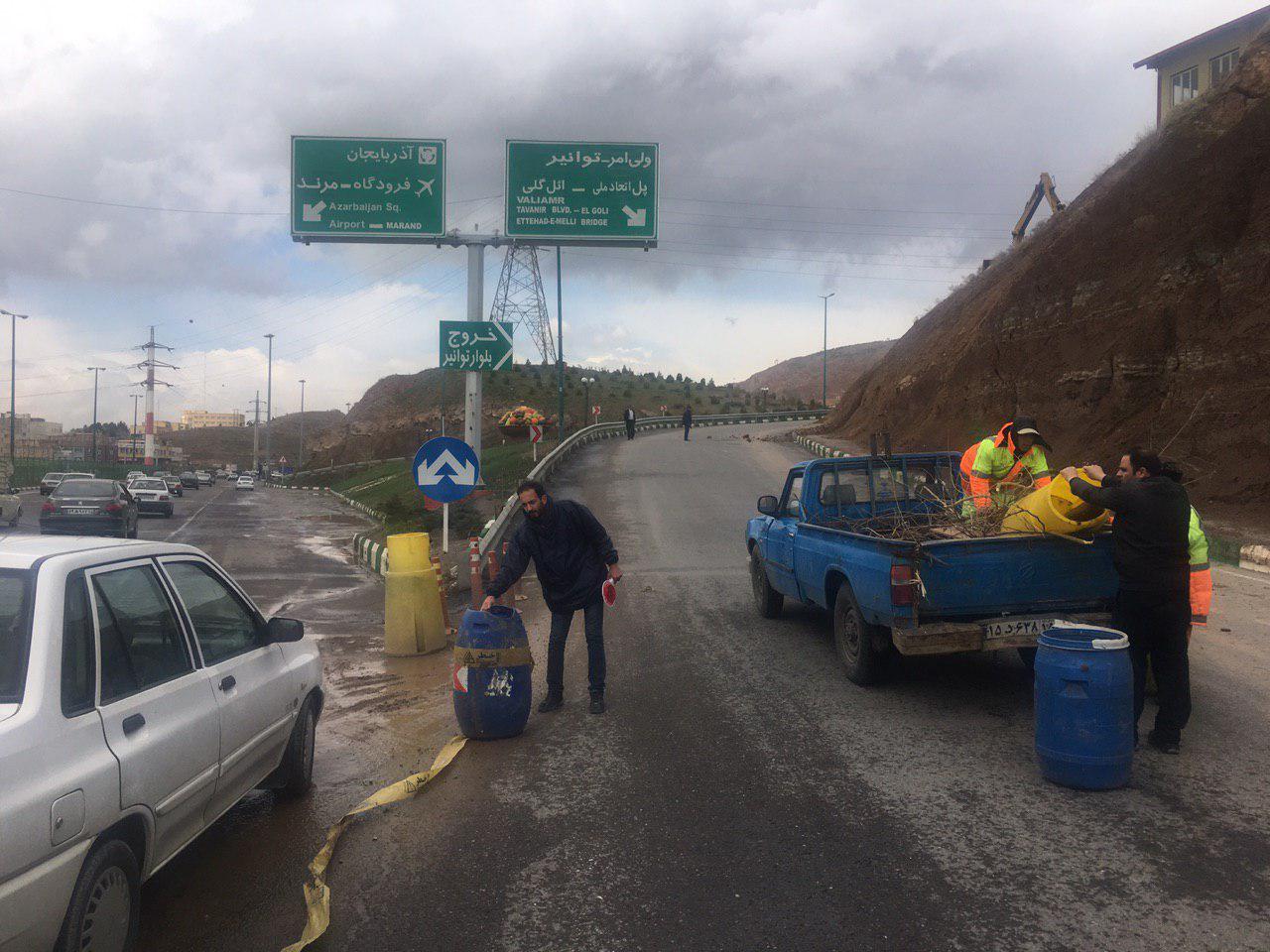 بسته شدن خروجی ولی امر به پاسداران تبریز