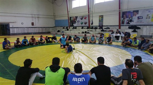 شرکت 5 مربی اصفهانی در کلاس استاژ مربیگری کشتی آزاد