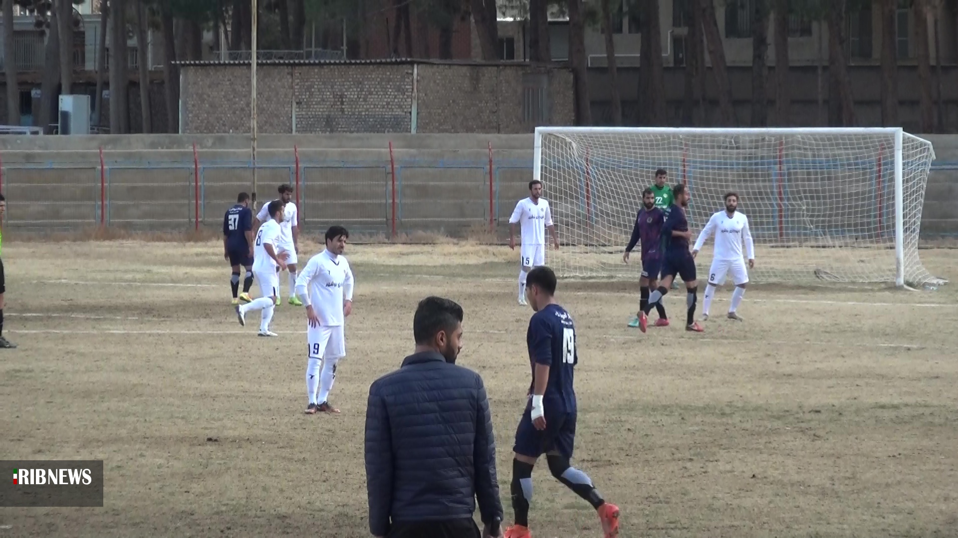 تساوی دیدار تیم فوتبال مرکز ۰۴ بیرجند مقابل شهرداری نوشهر