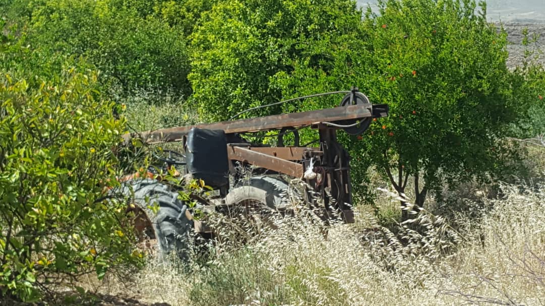 توقیف یک دستگاه تراکتور حفاری غیر مجاز