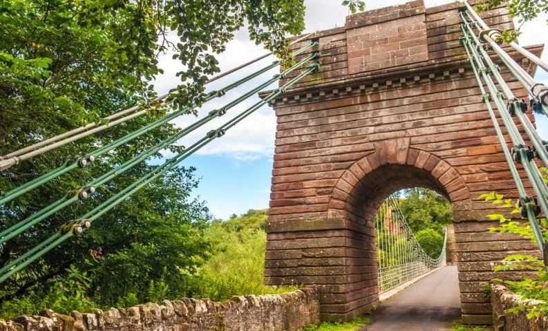 خاص‌ترین پل‌های معلق دنیا را بشناسید