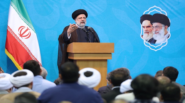 رئیسی: گروههای جهادی برای تولید بسیج شوند رئیسی: گروههای جهادی برای تولید بسیج شوند