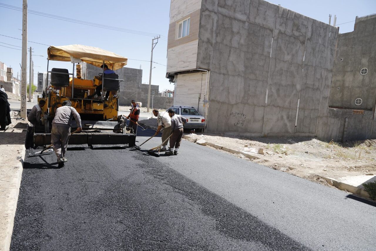 تداوم نهضت آسفالت ریزی در میاندوآب