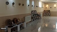 برپایی نمایشگاهی از طرح و رنگ و شیشه در آباده