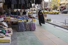 شهرداری آذرشهر قانون رفع سد معبر را جدی اجرا کند