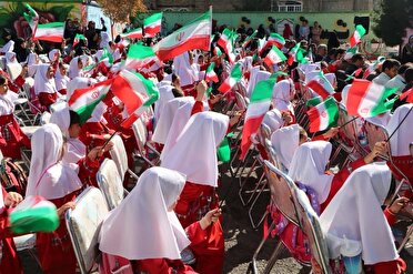 جشن شکوفه‌ها و جوانه هادر  آذربایجان غربی