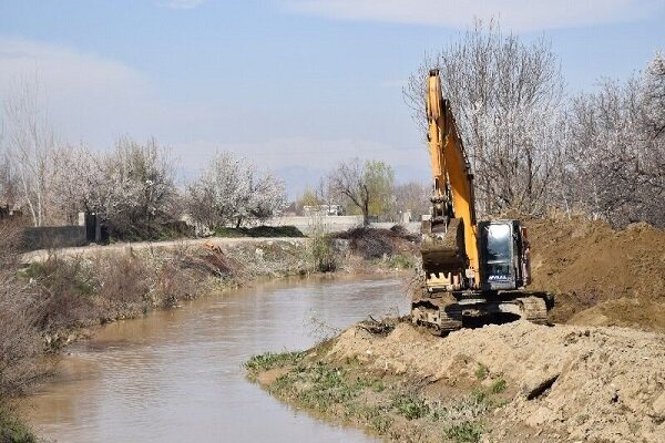 لایروبی و ساماندهی ۲۸ کیلومتر رودخانه و مسیل در خراسان شمالی