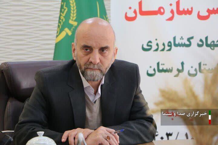 تحویل ۳۱۰۰ دستگاه تراکتور به کشاورزان لرستانی تحویل ۳۱۰۰ دستگاه تراکتور به کشاورزان لرستانی