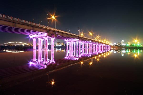 اهواز آماده استقبال از مسافران نوروزی