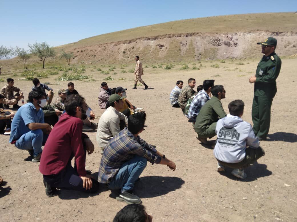 برگزاری کارگاه توانمندسازی دبیران درس آمادگی دفاعی آذربایجان غربی