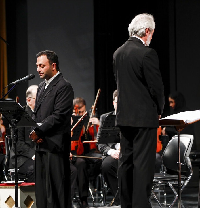 چهره پر لبخند ارکستر ملی به روی کودکان و نوجوانان چهره پر لبخند ارکستر ملی به روی کودکان و نوجوانان