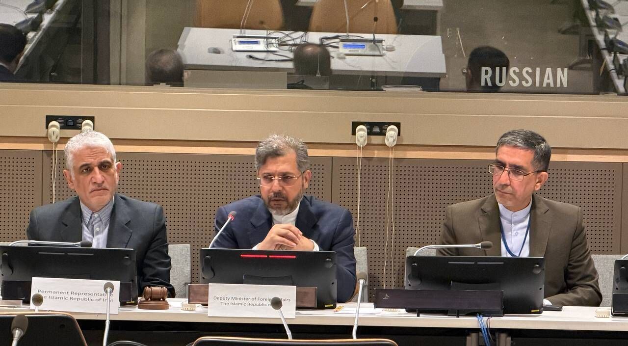 آمریکا امنیت و حقوق بین الملل را خدشه دار کرده است آمریکا امنیت و حقوق بین الملل را خدشه دار کرده است