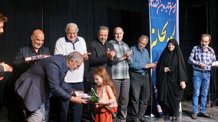 معرفی برترین‌های جشنواره تئاتر ریحانه در ملایر