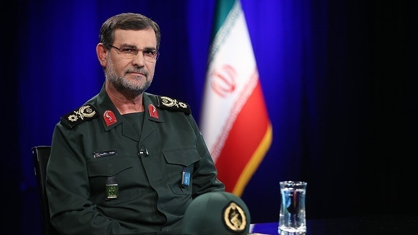 دریادار تنگسیری روز خبرنگار را تبریک گفت