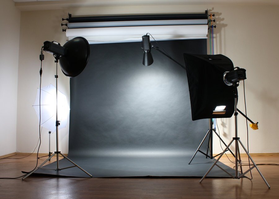 جریمه دو میلیارد و ۴۰ میلیون ریالی عکاس متخلف در مهاباد