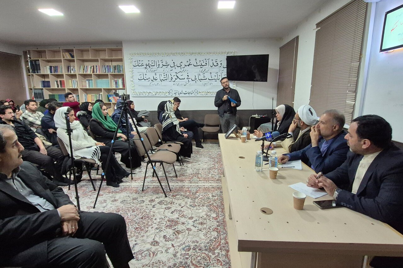  دانشجویان خارج از کشور سرمایه‌های علمی و آینده‌سازان ایران