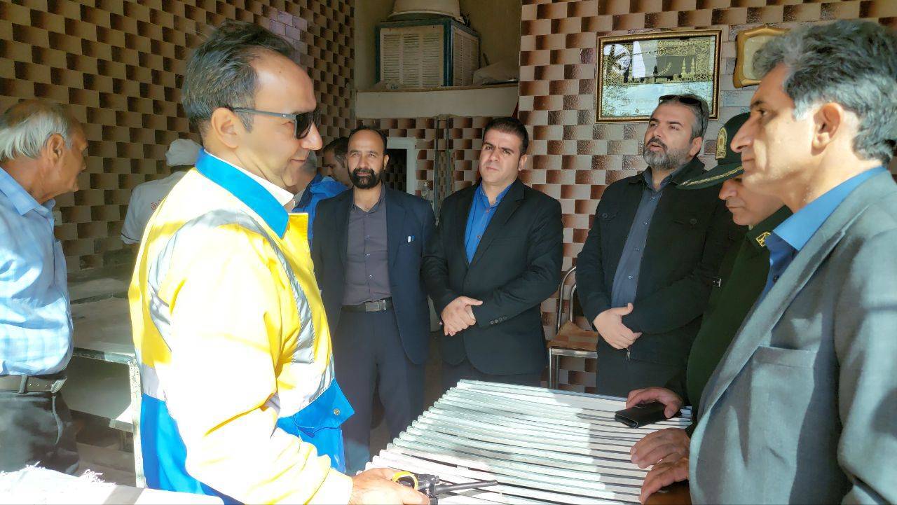 آمادگی بیش از ۹۵ درصد نانواییهای بردسکن در مقابله با بحران سوخت آمادگی بیش از ۹۵ درصد نانواییهای بردسکن در مقابله با بحران سوخت