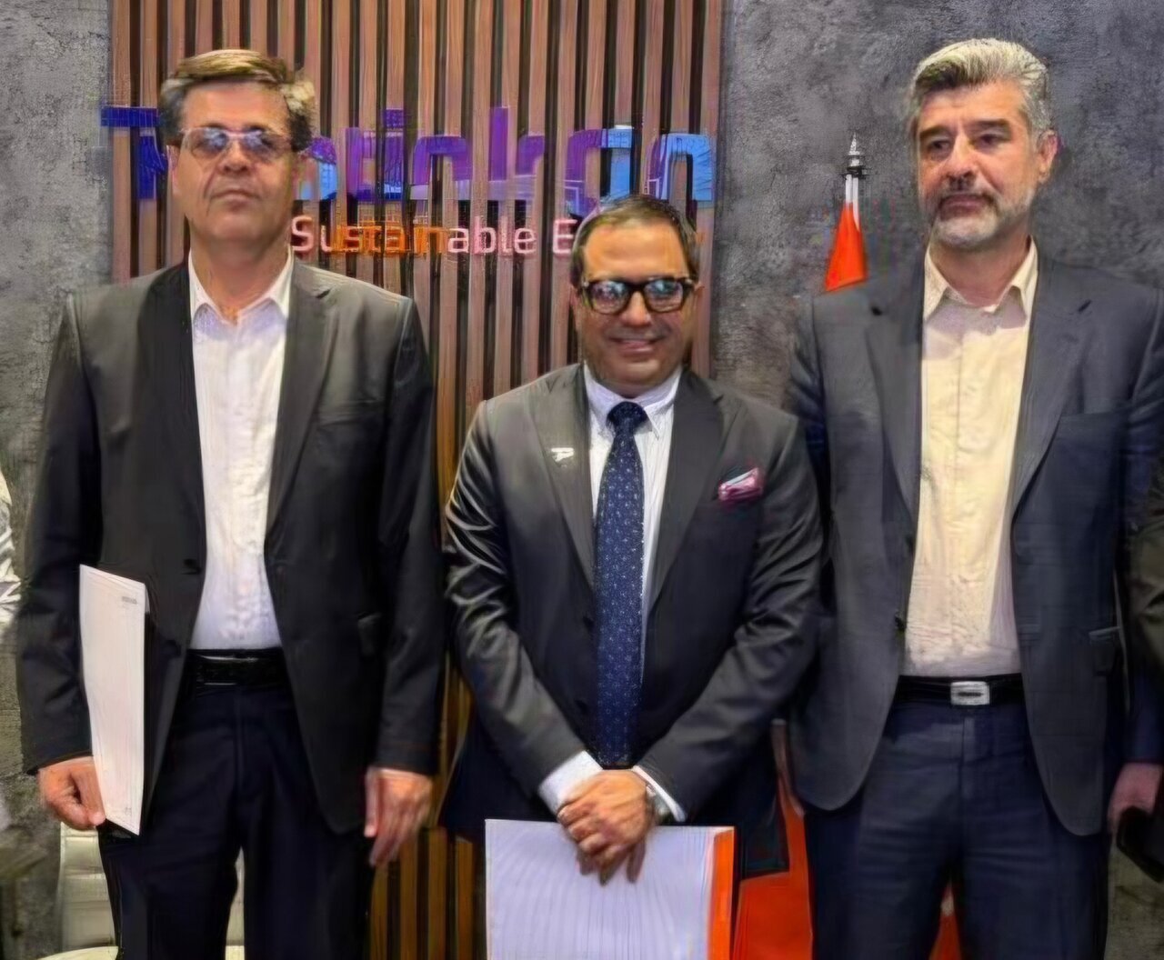 تفاهمنامه سهجانبه انتقال دانش و بومیسازی ذخیرهسازهای انرژی بزرگ مقیاس تفاهمنامه سهجانبه انتقال دانش و بومیسازی ذخیرهسازهای انرژی بزرگ مقیاس