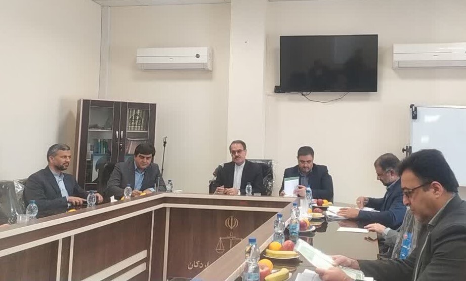 از احقاق حقوق عامه کوتاه نمی‌آییم