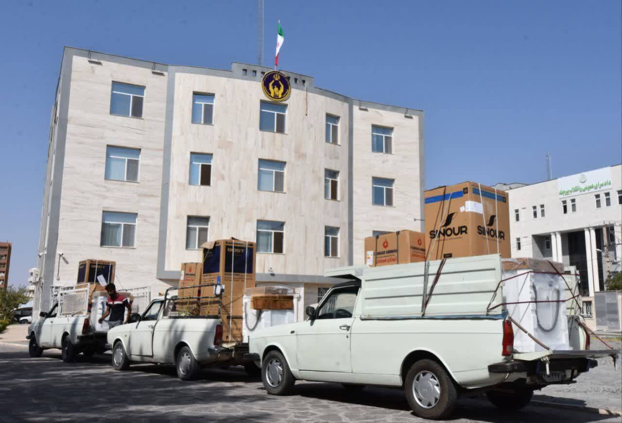 اهدای ۱۰۰۰ قلم لوازم ضروری بین مددجویان کمیته امداد خراسانجنوبی اهدای ۱۰۰۰ قلم لوازم ضروری بین مددجویان کمیته امداد خراسانجنوبی