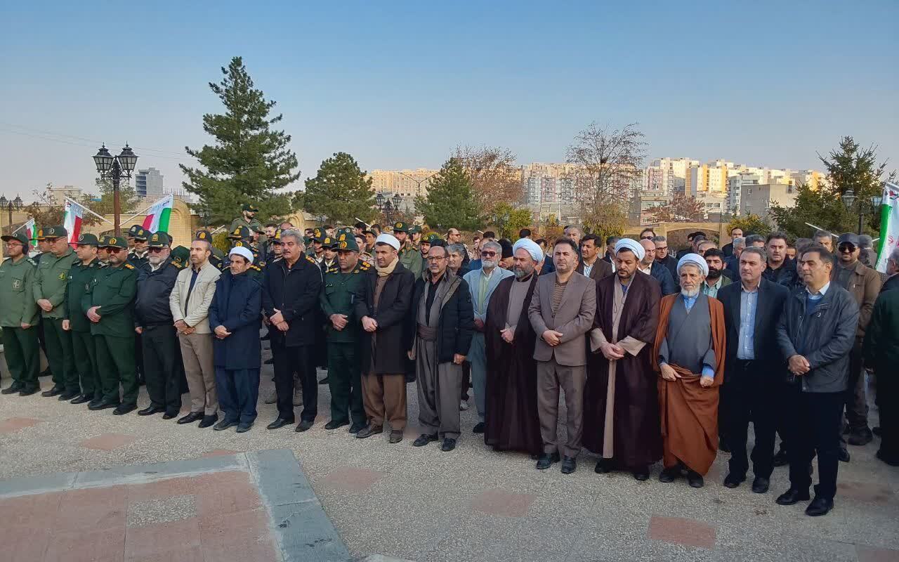 استشمام عطر شهادت در مزار شهدای بوکان استشمام عطر شهادت در مزار شهدای بوکان