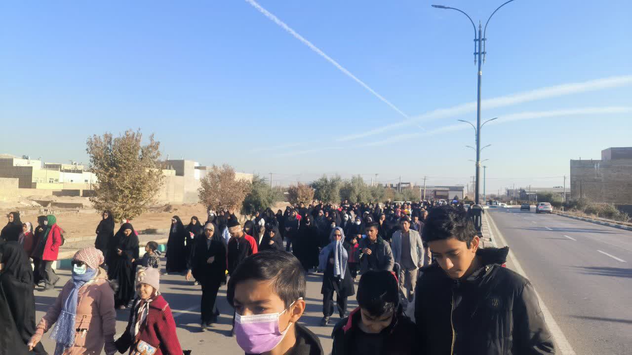 سه کیلومتر همدلی در حمیدیا سه کیلومتر همدلی در حمیدیا