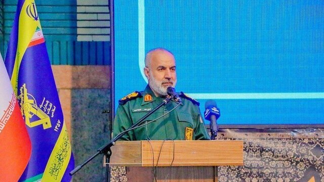 یادواره‌های شهدا، فرهنگ حماسه را در جامعه تقویت می‌کند